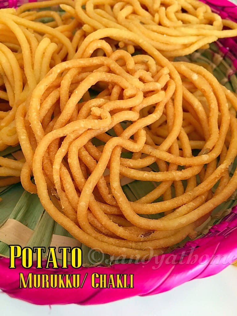 Potato murukku