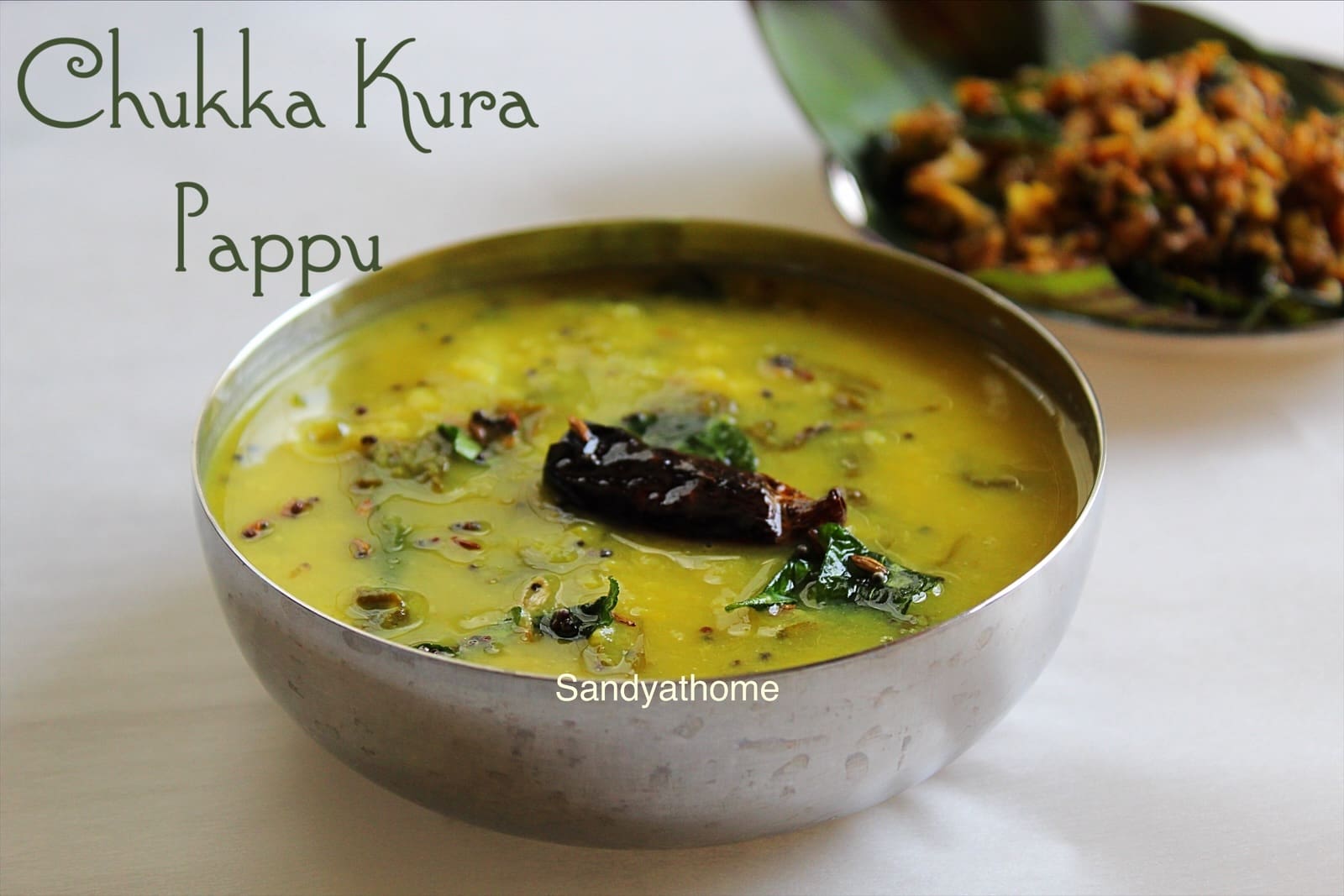 Traditional Andhra-style Chukka Kura Pappu recipe made with toor dal and sorrel leaves, served without onion and tomato — simple Telugu dal perfect for summer lunch.